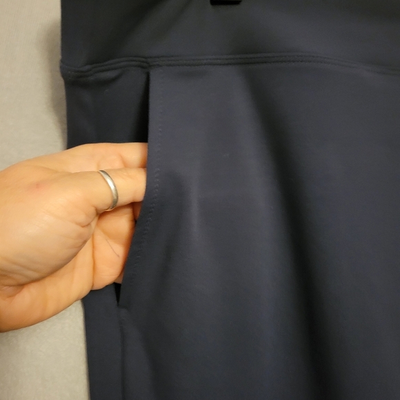 Safort Navy Women's Tailored Pants. XXL - Picture 7 of 9